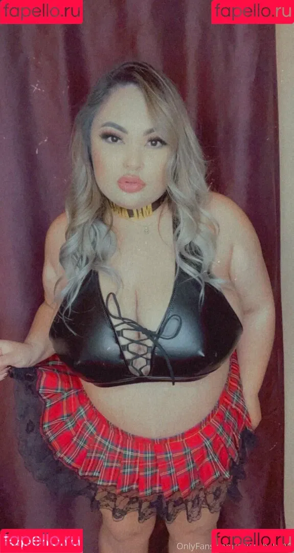 asian_babe10 Onlyfans Photo Gallery 