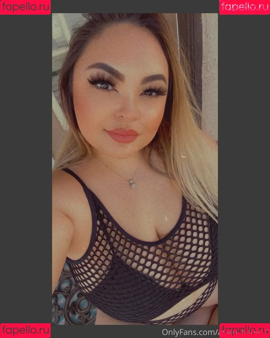 asian_babe10 Onlyfans Photo Gallery 
