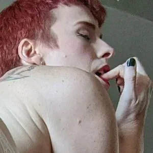 fayehollowayoh Onlyfans Photo Gallery 