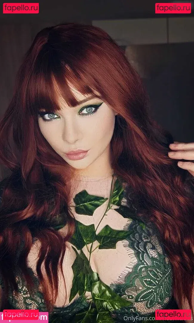 neeviliciouz Onlyfans Photo Gallery 