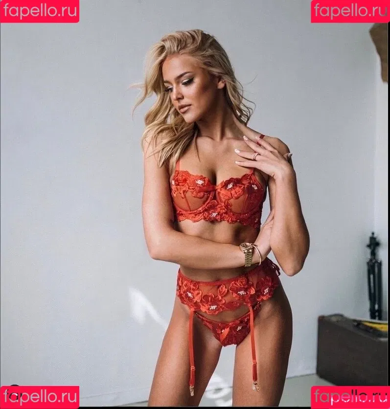 Merve Niemann Onlyfans Photo Gallery 