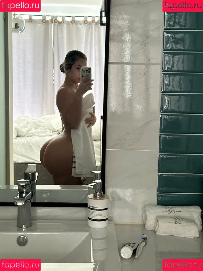 Adriana Marin Ramirez Onlyfans Photo Gallery 