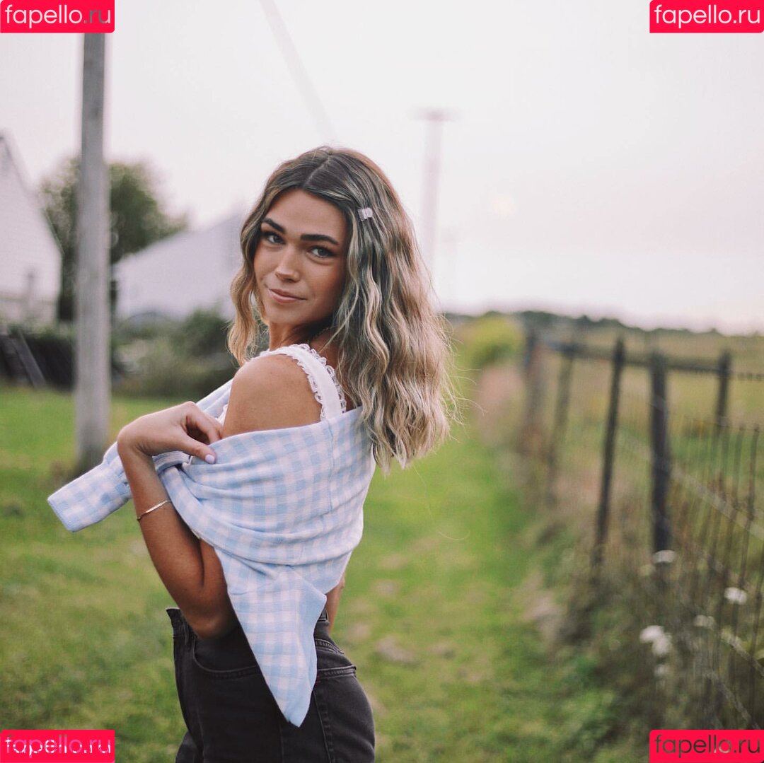 Leah Martin Onlyfans Photo Gallery 