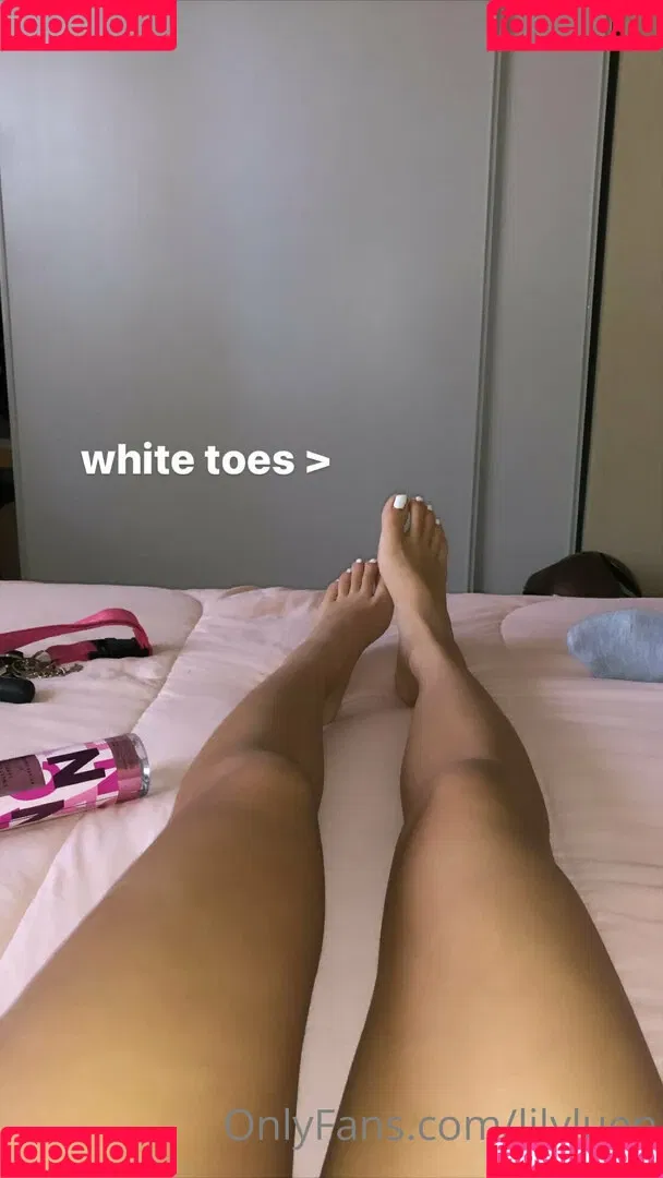 Lily Luen Onlyfans Photo Gallery 
