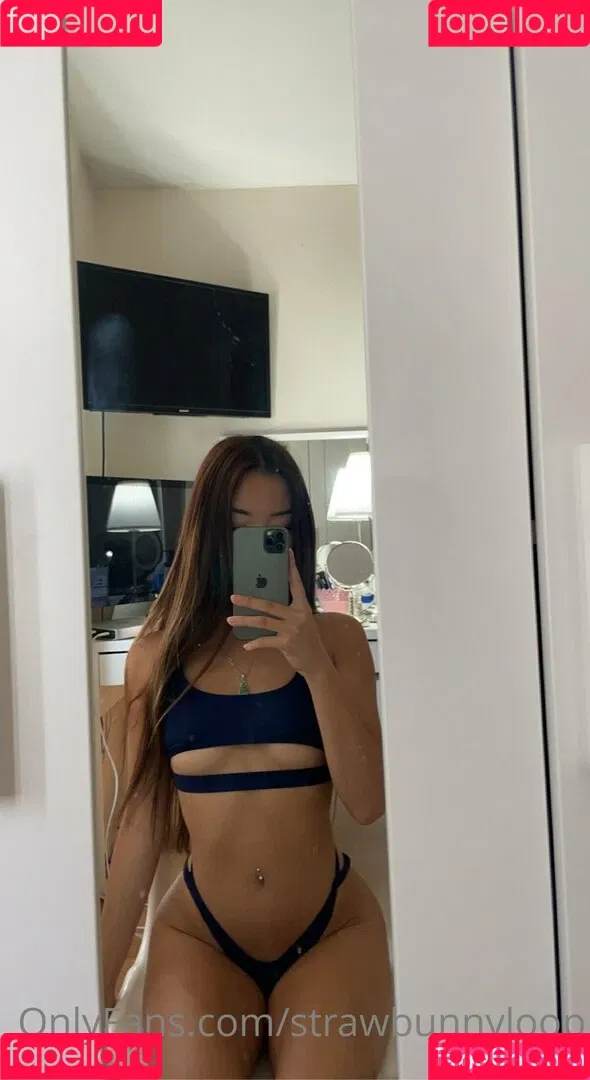 Lily Luen Onlyfans Photo Gallery 