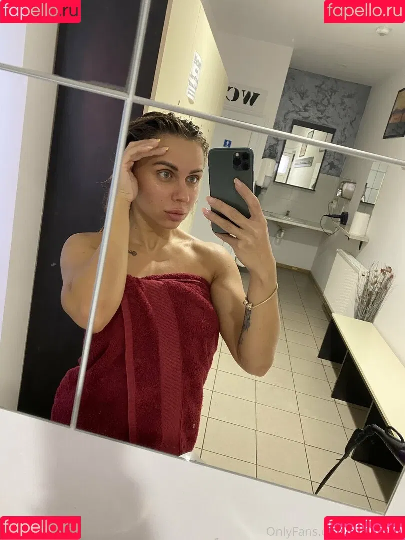 hotinessa Onlyfans Photo Gallery 