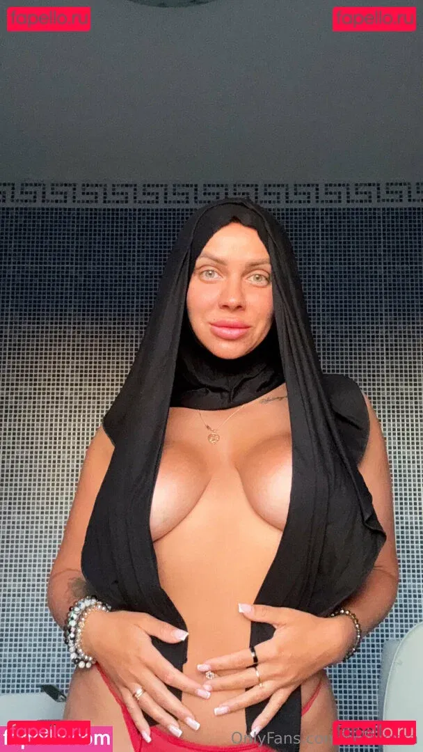 hotinessa Onlyfans Photo Gallery 