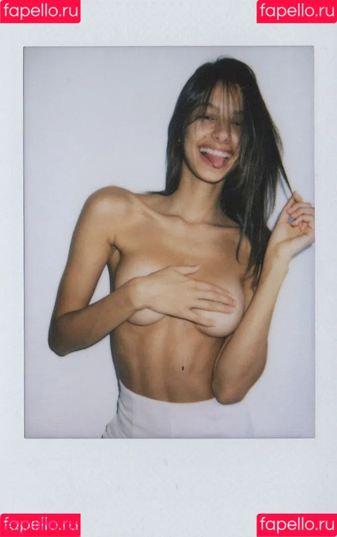 Bruna Lirio Onlyfans Photo Gallery 