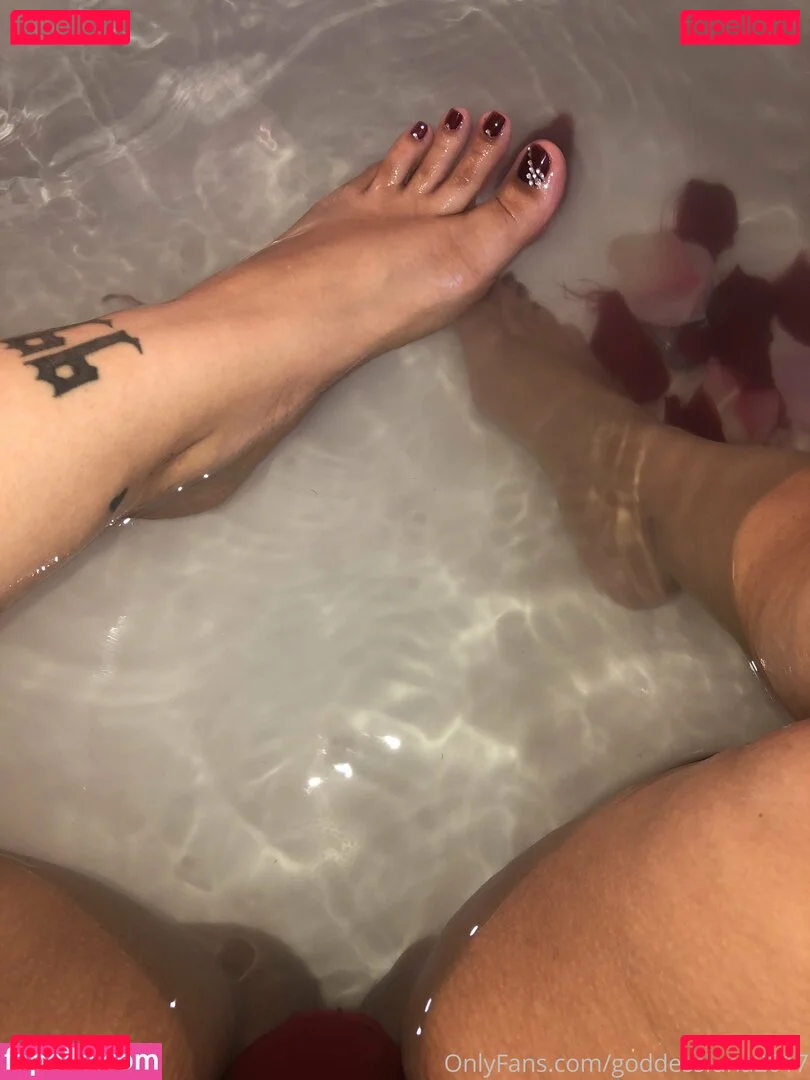 goddessluna2017 Onlyfans Photo Gallery 