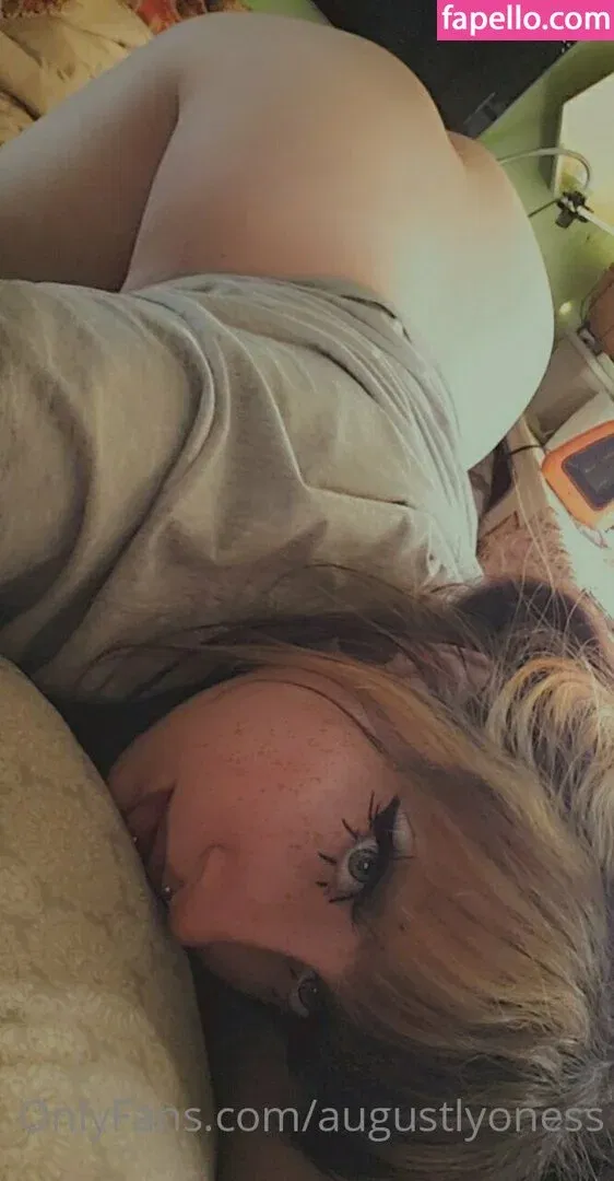 augustlyoness Onlyfans Photo Gallery 