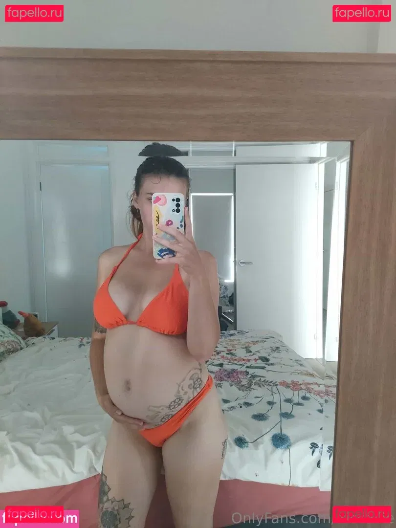 itiscallievip Onlyfans Photo Gallery 