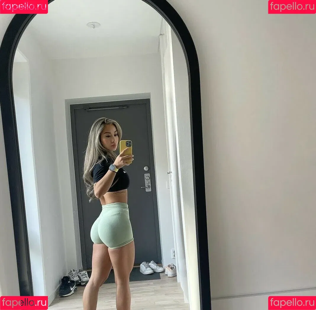 theaphysique Onlyfans Photo Gallery 