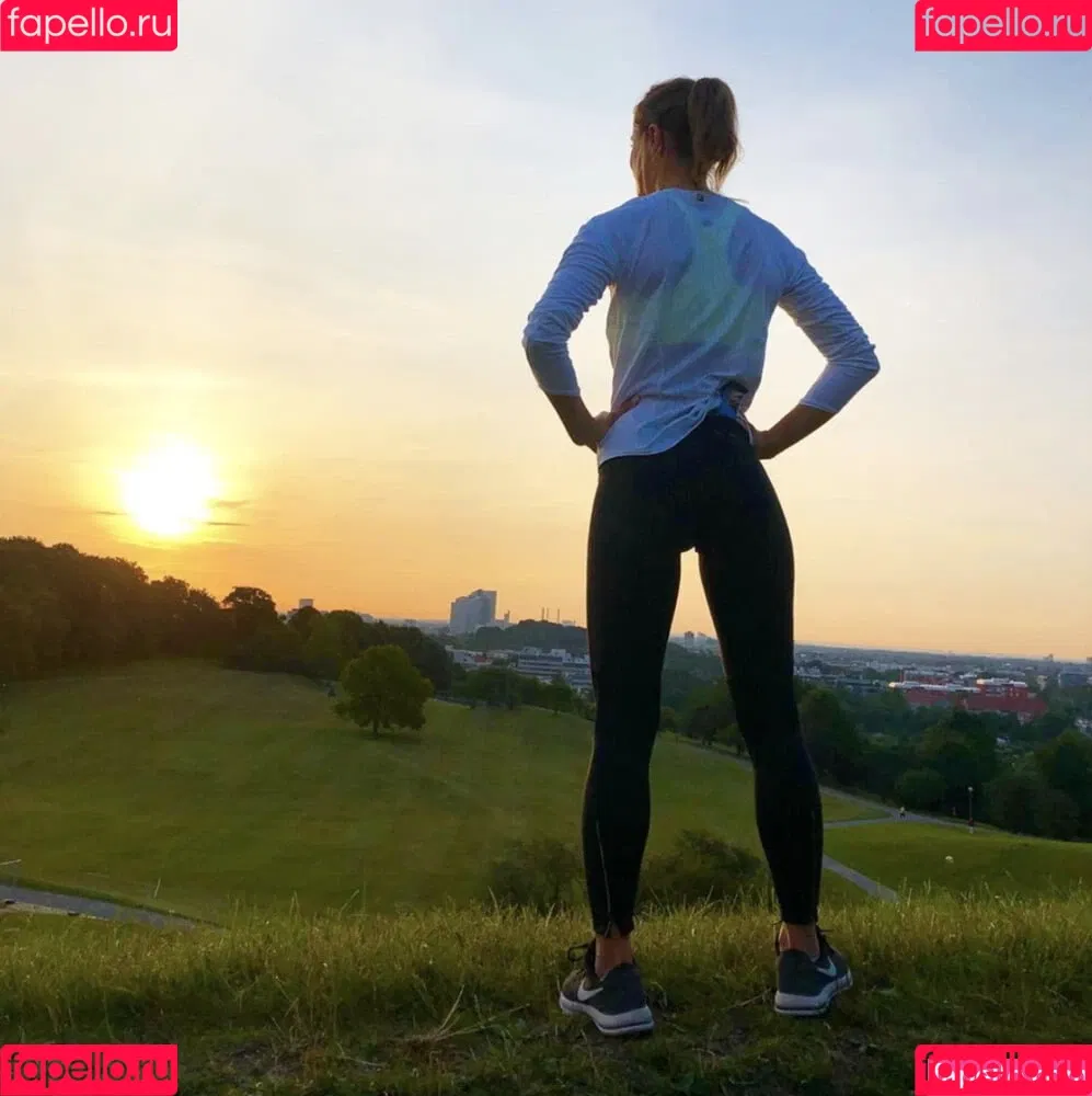 Nele Schenker Onlyfans Photo Gallery 