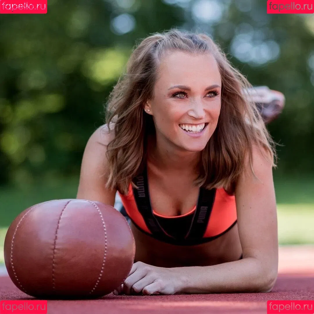 Nele Schenker Onlyfans Photo Gallery 