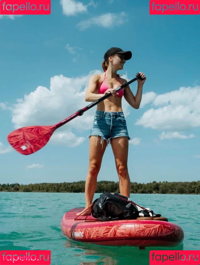 Nele Schenker Onlyfans Photo Gallery 