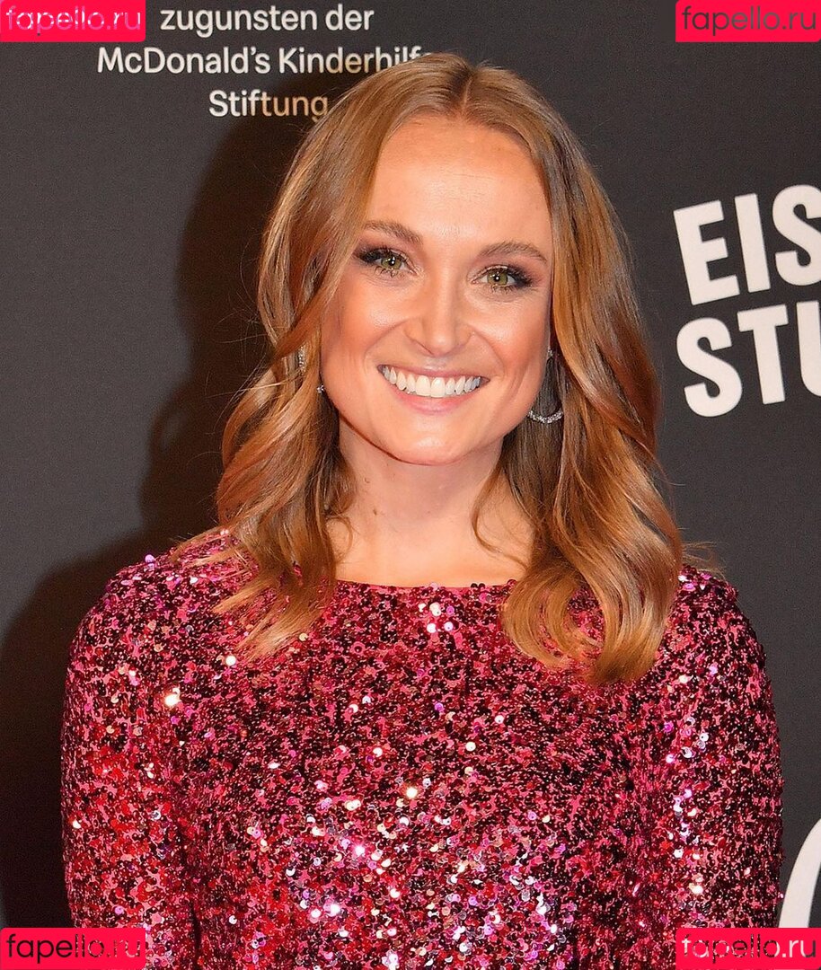 Nele Schenker Onlyfans Photo Gallery 