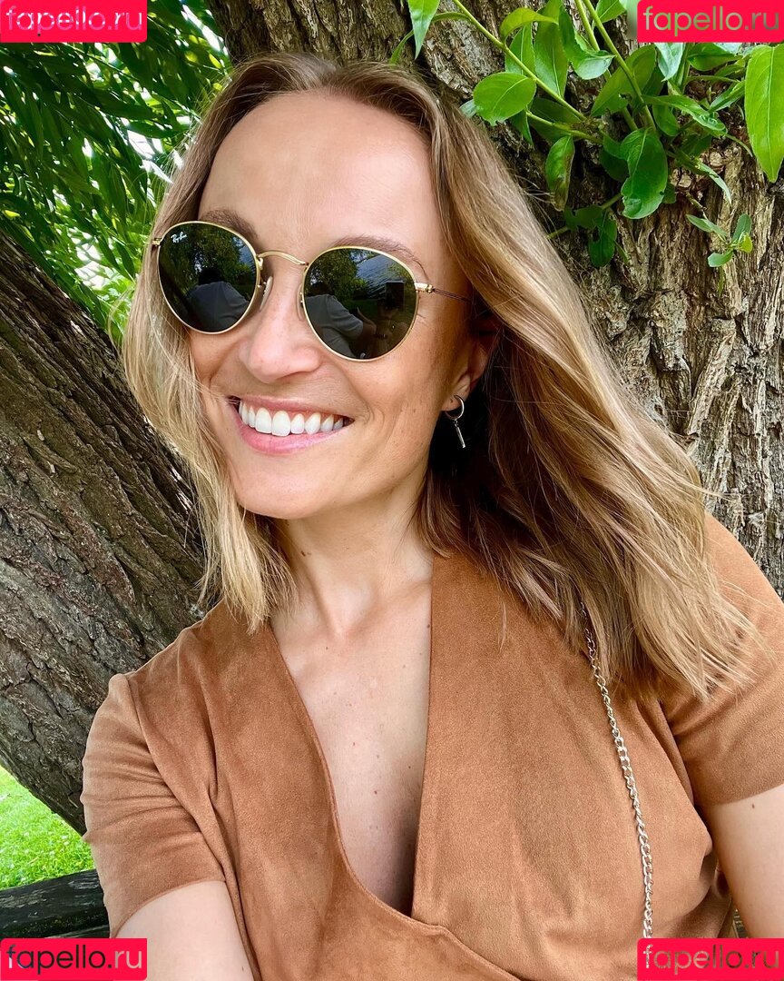 Nele Schenker Onlyfans Photo Gallery 