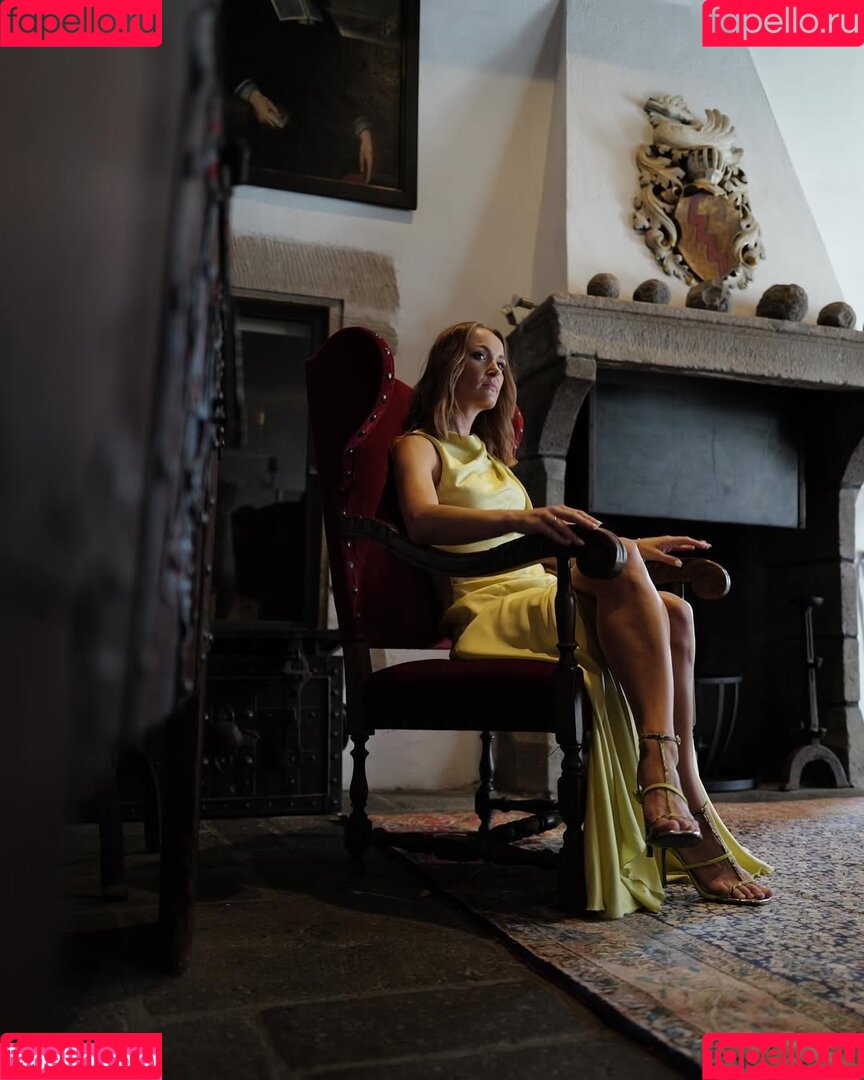 Nele Schenker Onlyfans Photo Gallery 