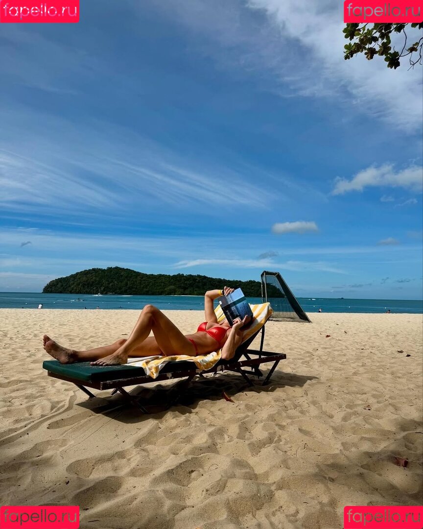 Nele Schenker Onlyfans Photo Gallery 