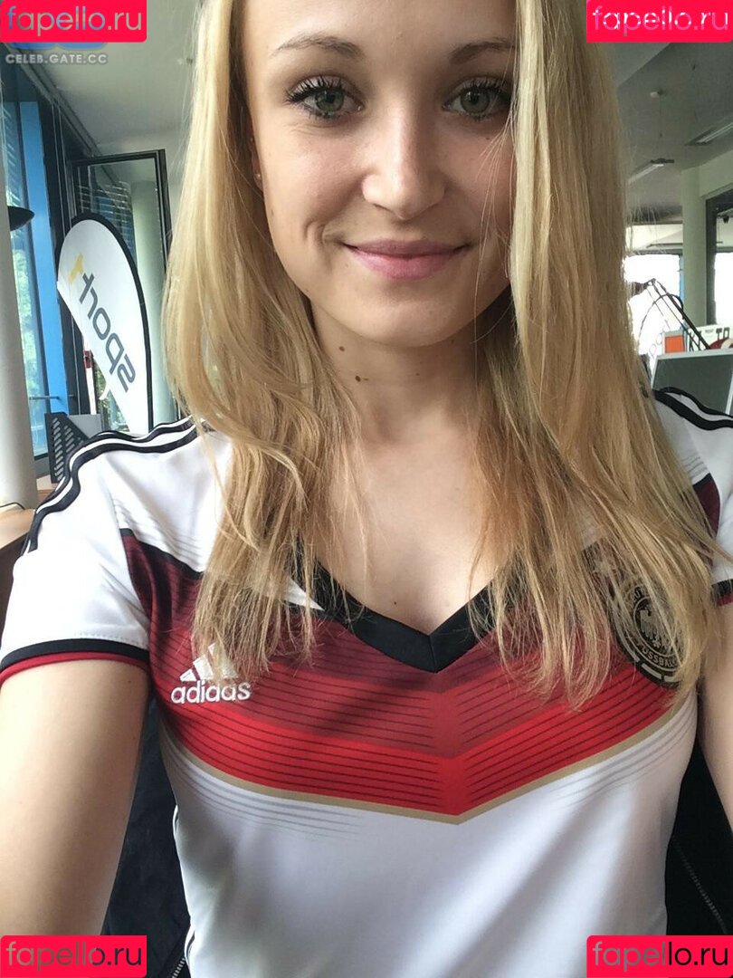 Nele Schenker Onlyfans Photo Gallery 