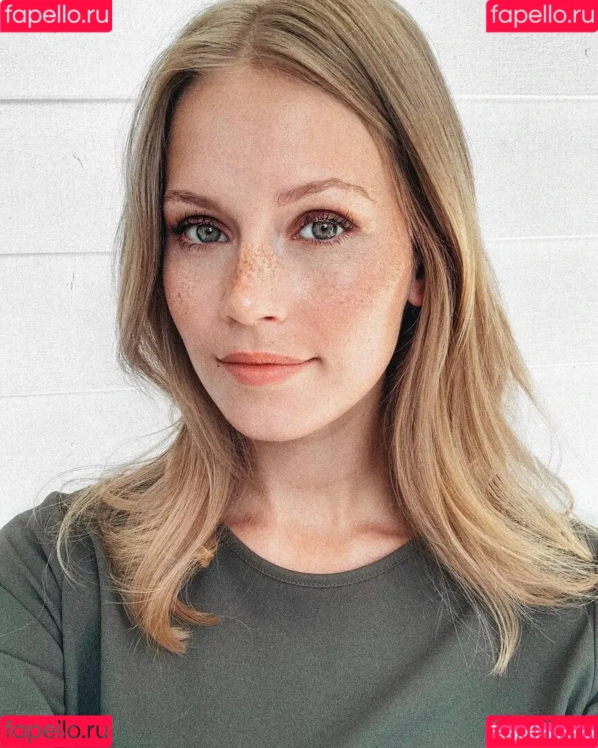 Melanie Kroll Onlyfans Photo Gallery 