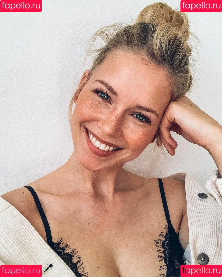 Melanie Kroll Onlyfans Photo Gallery 