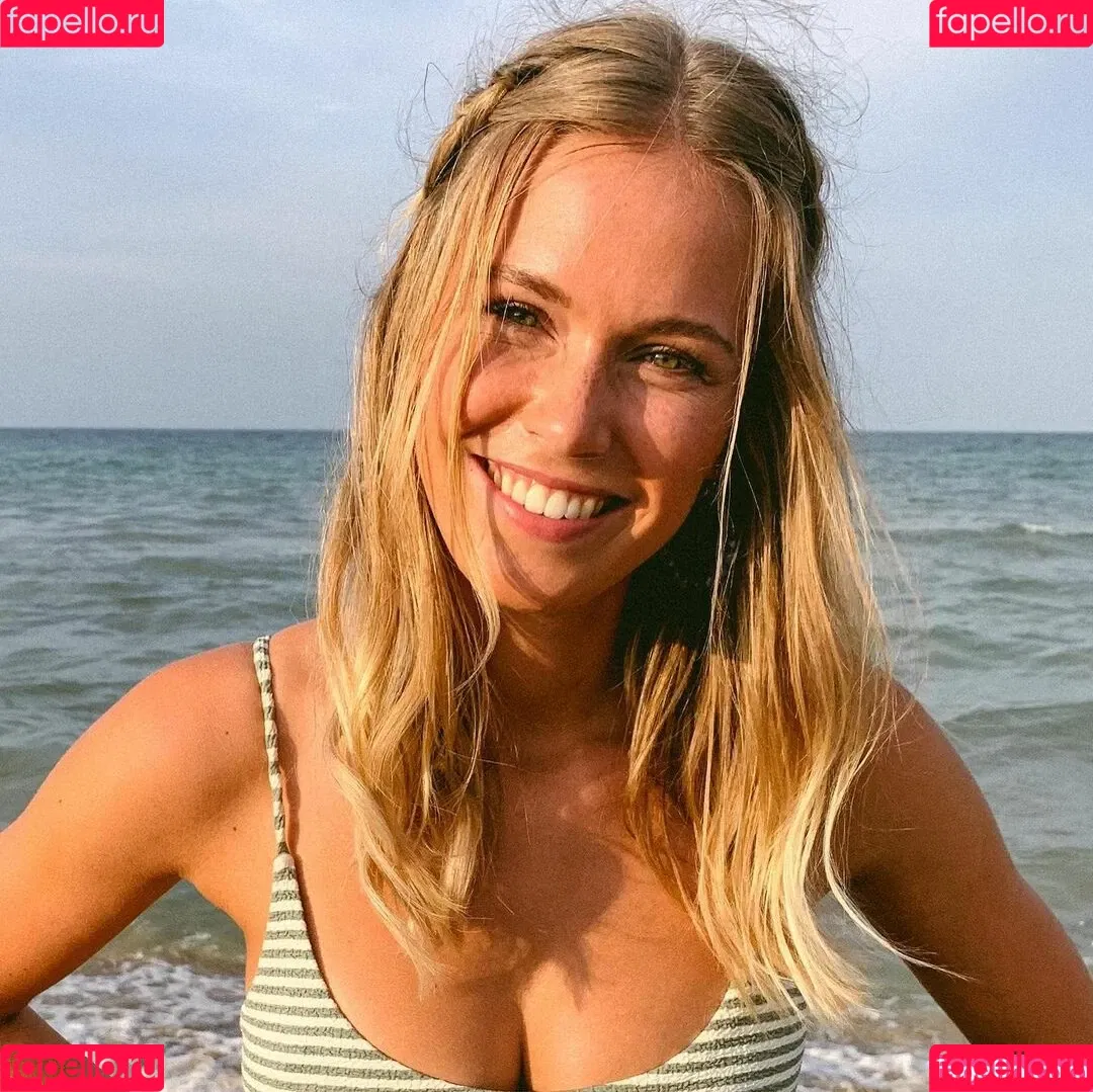 Melanie Kroll Onlyfans Photo Gallery 
