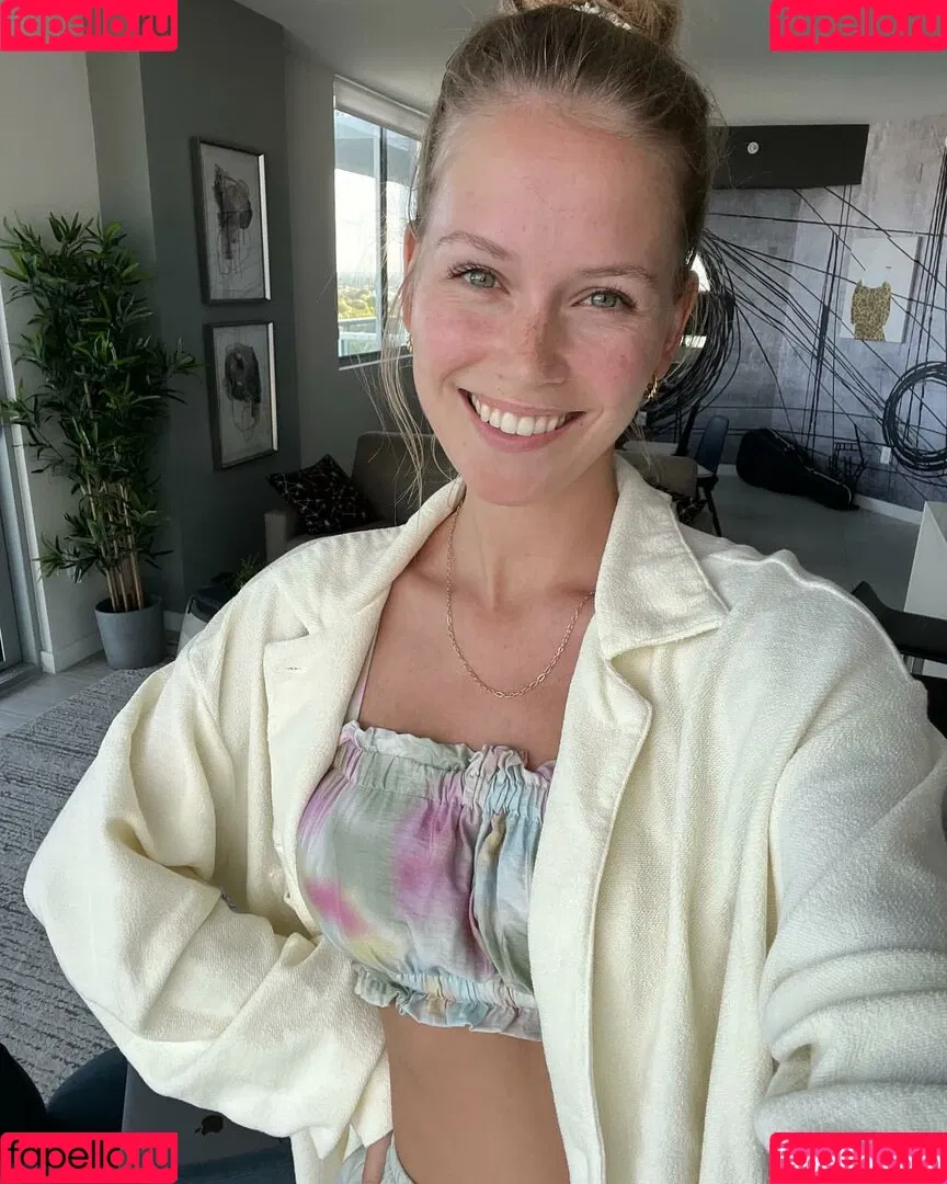Melanie Kroll Onlyfans Photo Gallery 