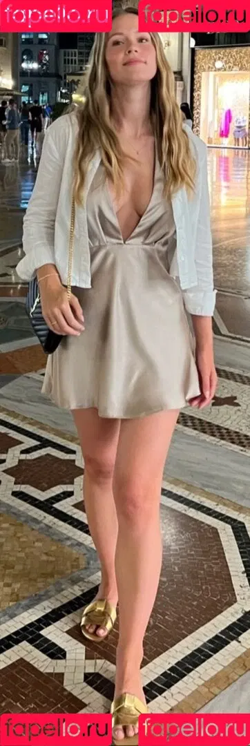 Melanie Kroll Onlyfans Photo Gallery 