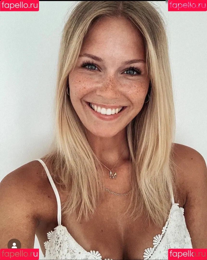 Melanie Kroll Onlyfans Photo Gallery 