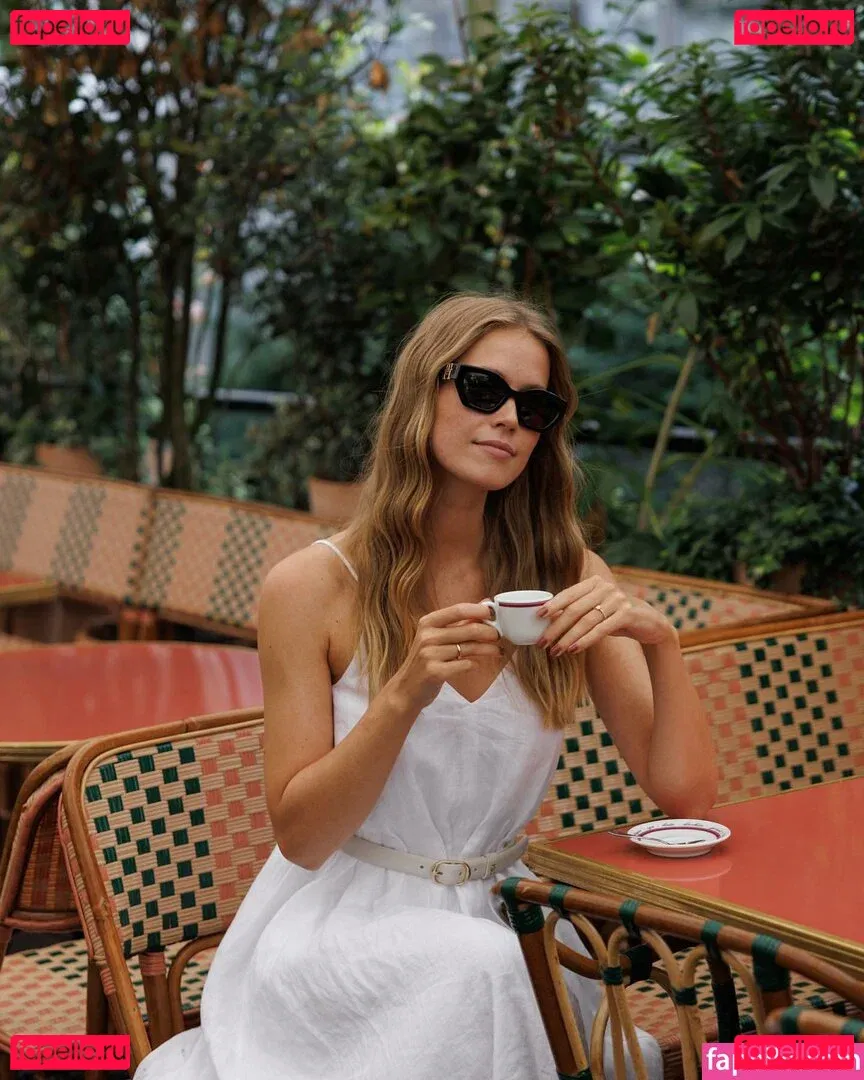 Melanie Kroll Onlyfans Photo Gallery 