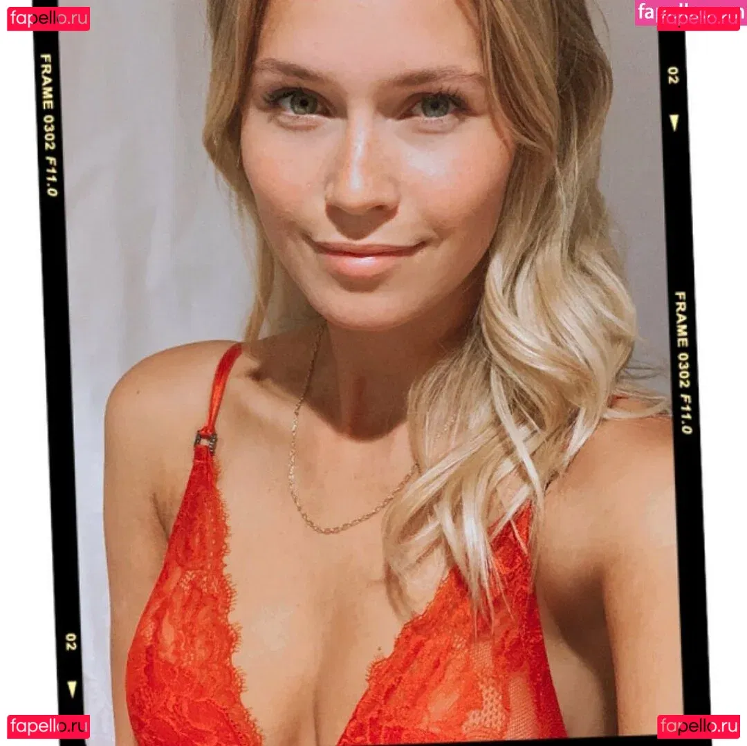 Melanie Kroll Onlyfans Photo Gallery 