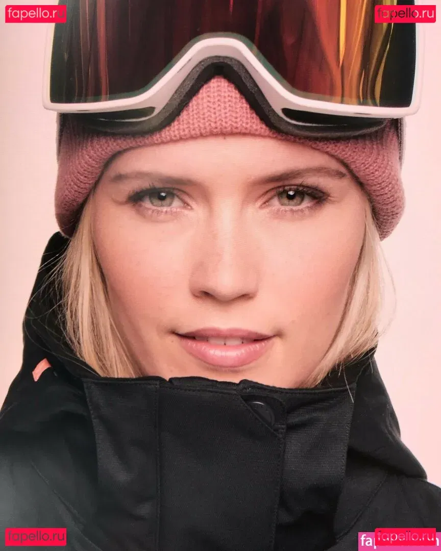 Melanie Kroll Onlyfans Photo Gallery 