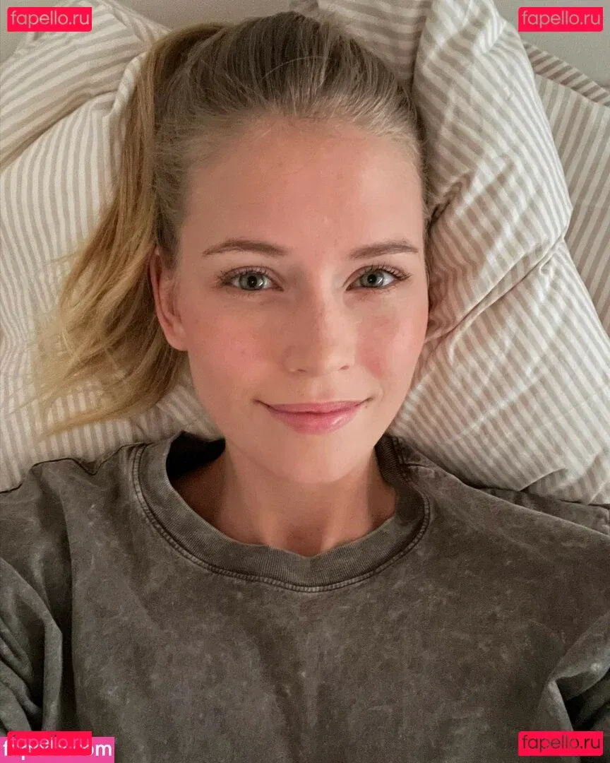 Melanie Kroll Onlyfans Photo Gallery 