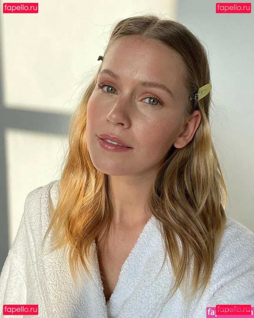 Melanie Kroll Onlyfans Photo Gallery 