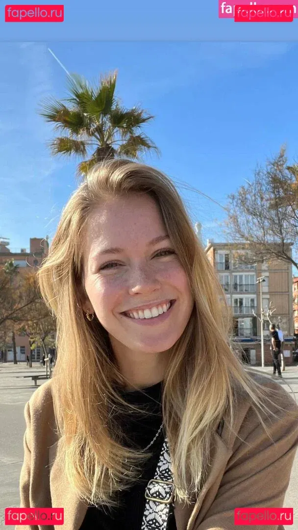 Melanie Kroll Onlyfans Photo Gallery 