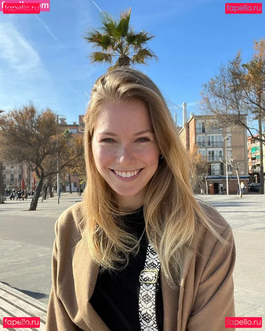 Melanie Kroll Onlyfans Photo Gallery 