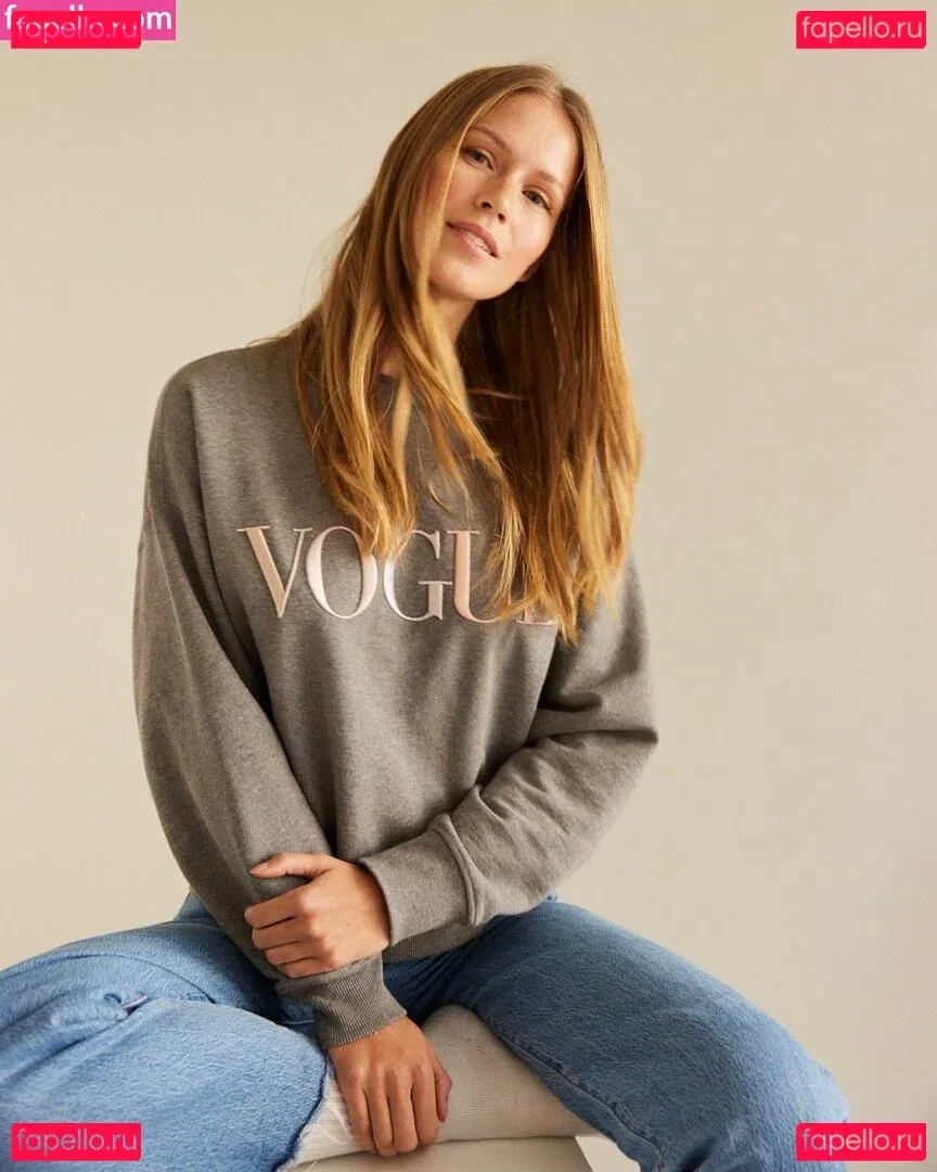 Melanie Kroll Onlyfans Photo Gallery 