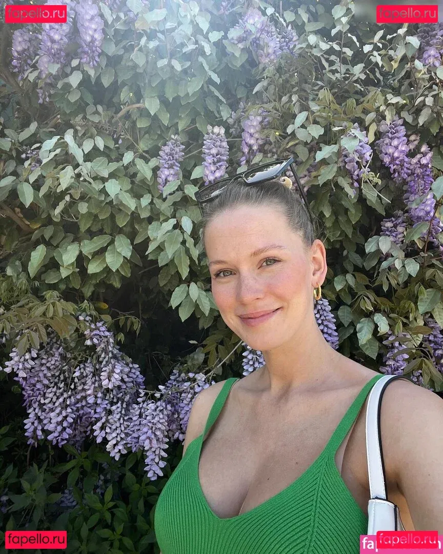 Melanie Kroll Onlyfans Photo Gallery 