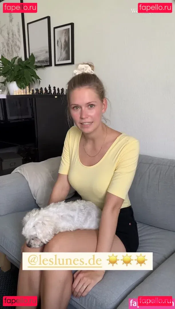 Melanie Kroll Onlyfans Photo Gallery 