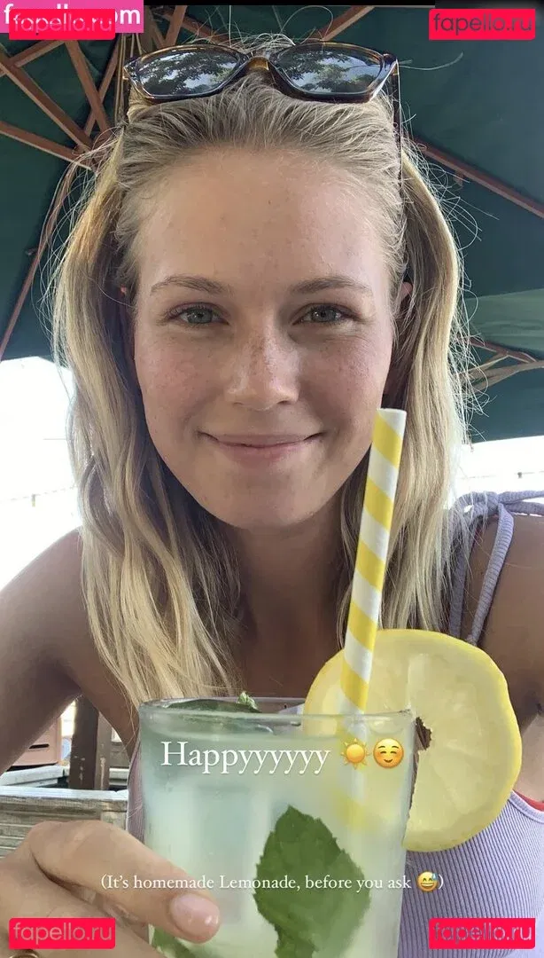 Melanie Kroll Onlyfans Photo Gallery 