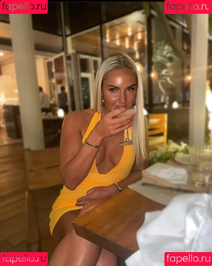 Charley Hull Onlyfans Photo Gallery 