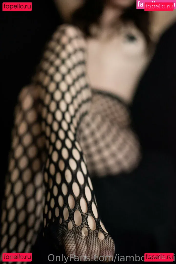 IamBonnieBi Onlyfans Photo Gallery 