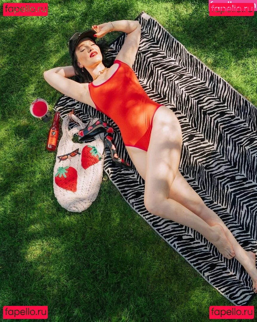 Dasha Astafieva Onlyfans Photo Gallery 