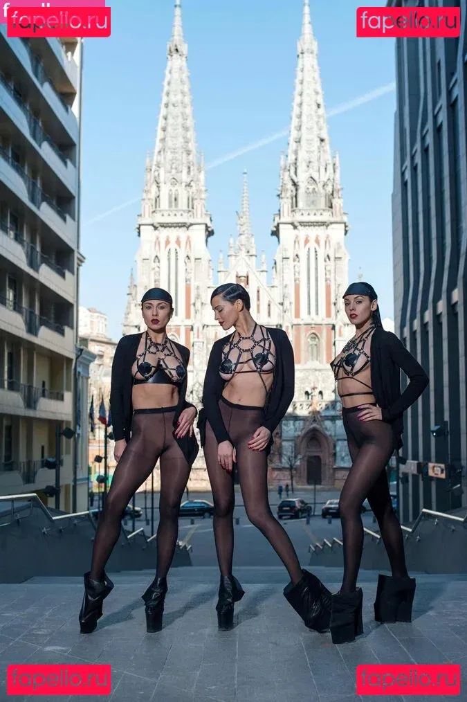 Dasha Astafieva Onlyfans Photo Gallery 