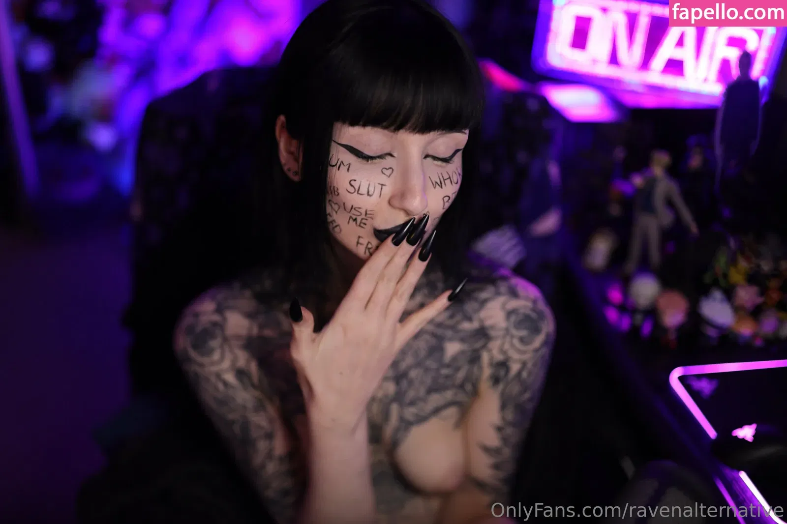 raven_alternative Onlyfans Photo Gallery 