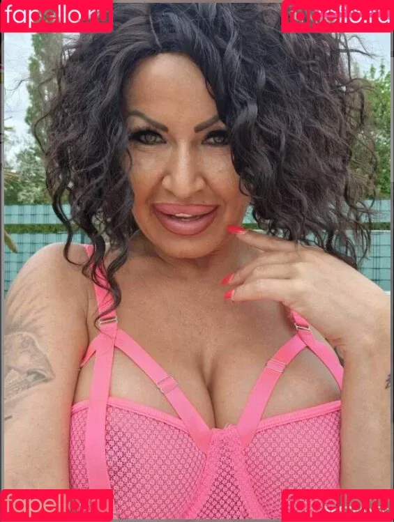 Ginger Costello Wollersheim Onlyfans Photo Gallery 