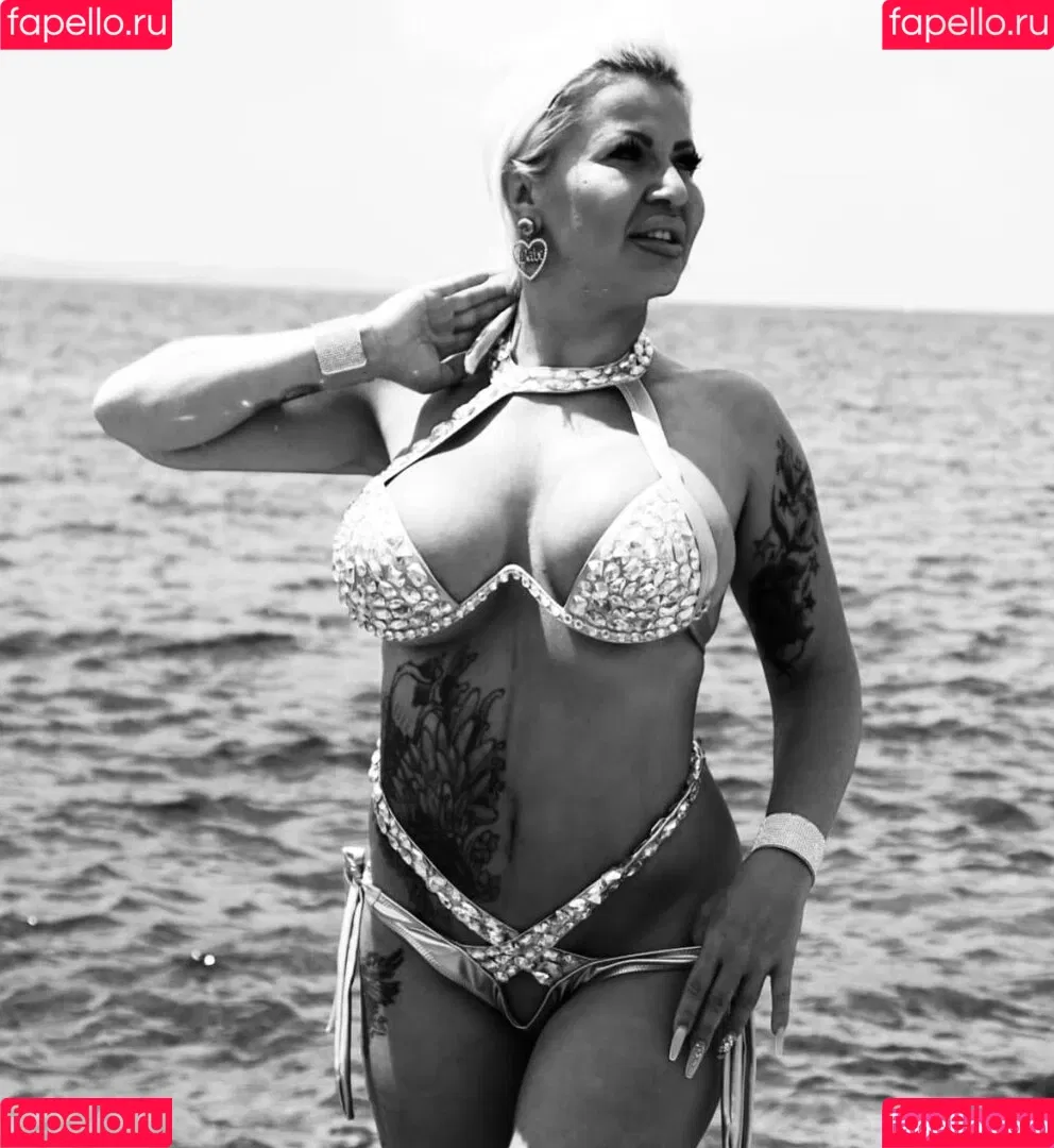 Ginger Costello Wollersheim Onlyfans Photo Gallery 