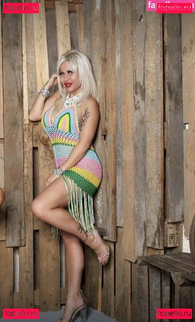 Ginger Costello Wollersheim Onlyfans Photo Gallery 