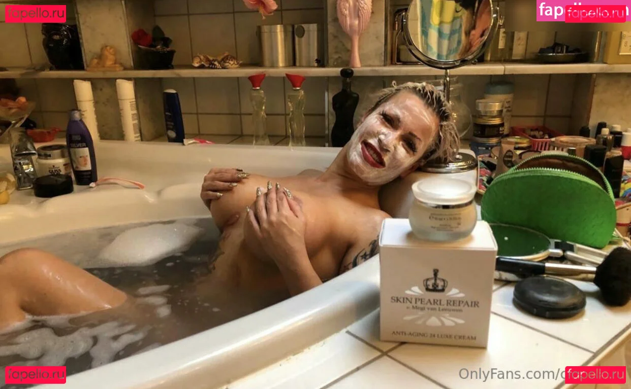 Ginger Costello Wollersheim Onlyfans Photo Gallery 